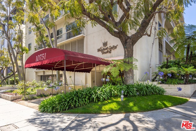 Building Photo - 10751 Wilshire Blvd Unit 503