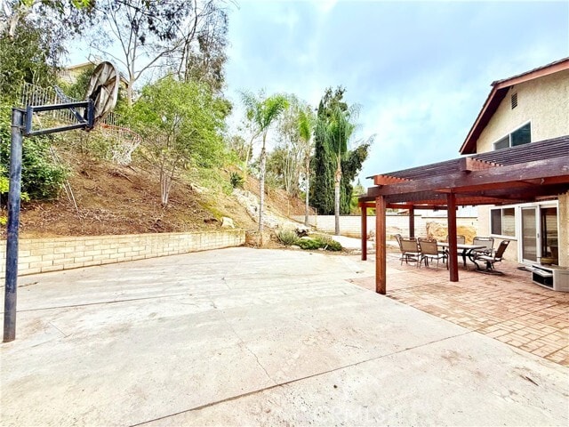 Photo - 23860 Enriquez Dr