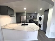 Photo - 3719 Oak Creek Dr