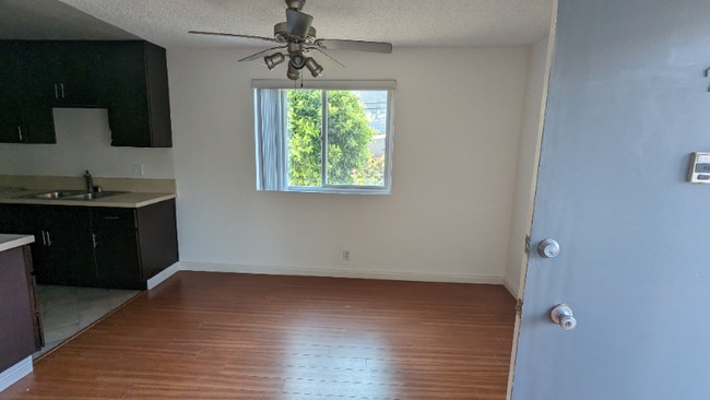 Photo - 2339 Glendale Blvd