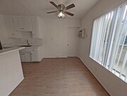 Photo - 3365 Keystone Av Unit 1