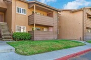 Photo - Pristine condo in the charming and quaint community of Lakeshore Villas 2/2 Pets OK With Owner Ap...