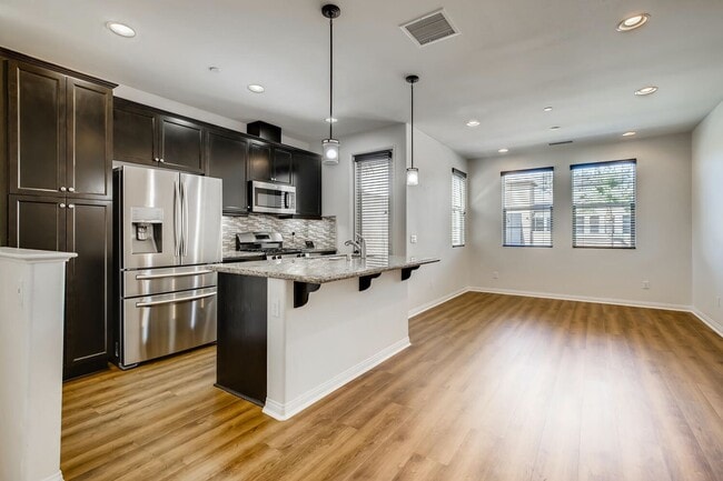 Photo - Amazing 2Bd/2Ba Townhouse with 1 car attached garage - Gated Community - Close to Camp Pendleton!