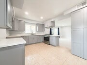 Photo - Newly Renovated Home for Rent in Thousand ...