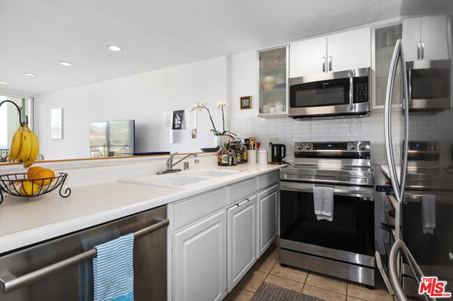 Photo - 23901 Civic Center Way Unit 372