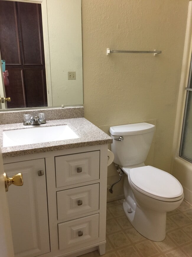 Photo - 3854 46th St Unit apt 2