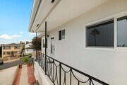 Photo - 740 W 27th St Apartment