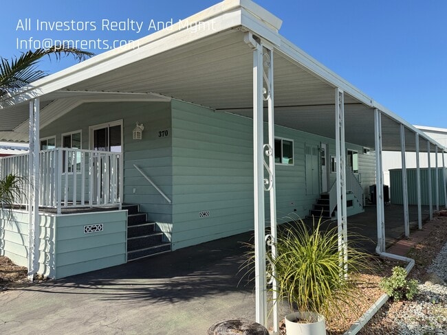 Photo - 200 N El Camino Real