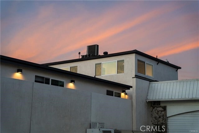 Photo - 577 Ramona Ave Unit E