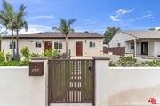Photo - 6917 Encino Ave House