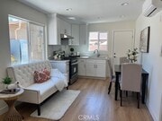 Photo - 419 S Heliotrope Ave