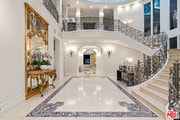 Photo - 718 N Rodeo Dr House
