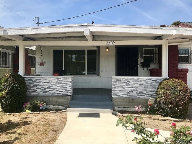 Building Photo - 3509 Raymond Ave