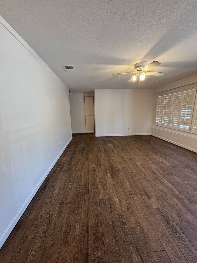 Photo - 4122 Aragon Dr