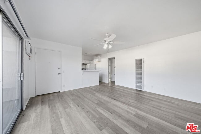 Photo - 1293 Garfield Ave Unit 34