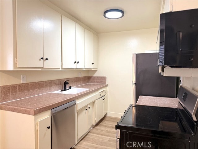 Photo - 18657 Collins St Unit 12A