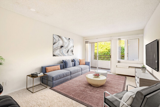 Photo - Mariposa Gardens