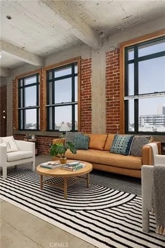 Photo - 100 W 5th St