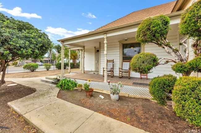 Photo - STORYBOOK CHARM IN THE HEART OF DOWNTOWN PERRIS!