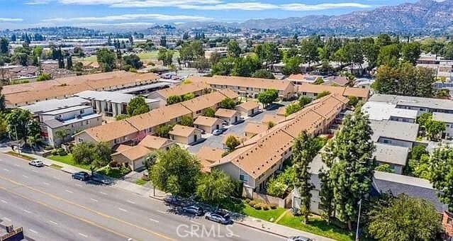Photo - 10125 De Soto Ave Townhome