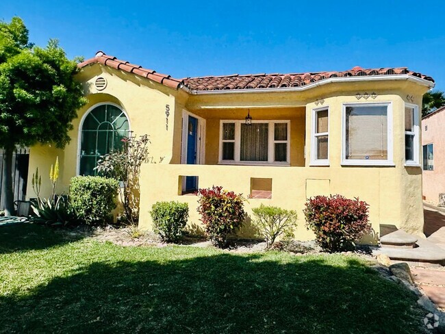 Building Photo - 5911 5th Ave Rental