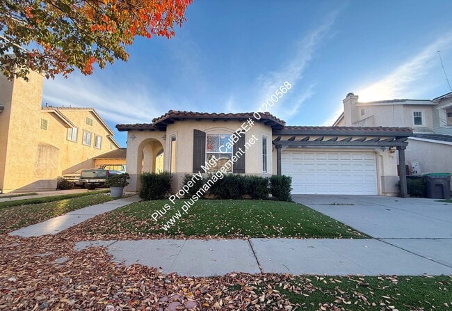 Building Photo - Beautiful Bradley Square Single Story Home With Easy Access to Shopping/101 Frwy