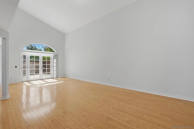 Photo - 3511 Milford Pl