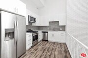 Photo - 764 N Doheny Dr