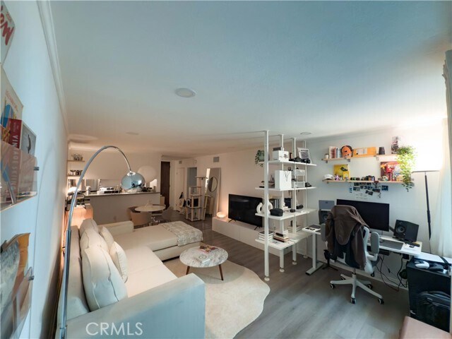 Photo - 532 N Rossmore Ave Unit 102