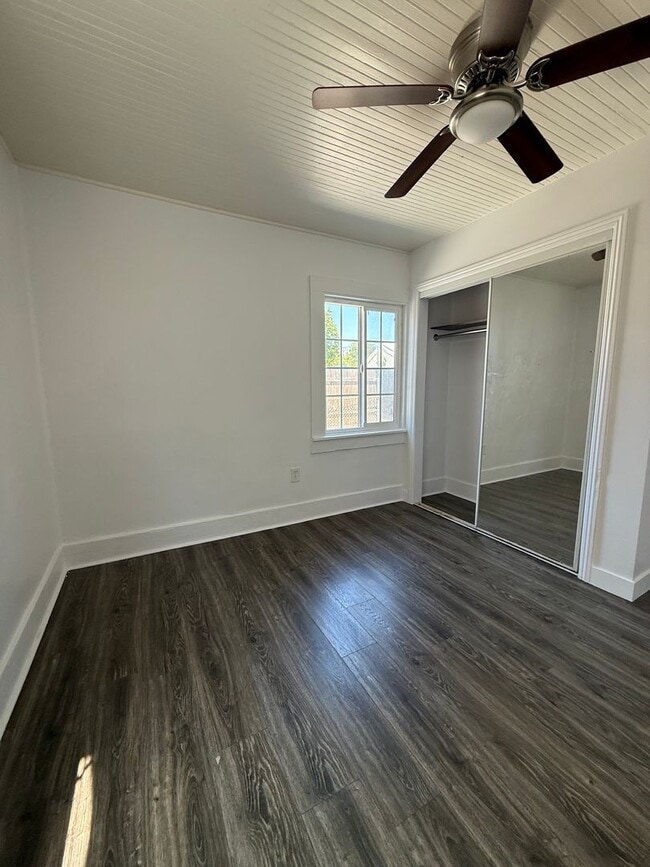 Photo - 7400 Roseberry Ave Unit 7402 1/2