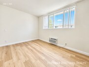 Photo - 6060 Fulton Ave Unit 1