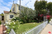 Photo - 820 Crestmoore Pl