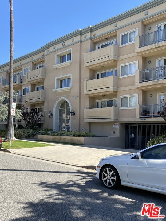 Photo - 937 12th St Unit 101