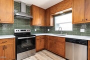 Photo - 524 N Edinburgh Ave