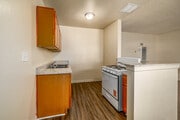 1BR, 1BA - 650SF - Kitchen - Borchard Apartments
