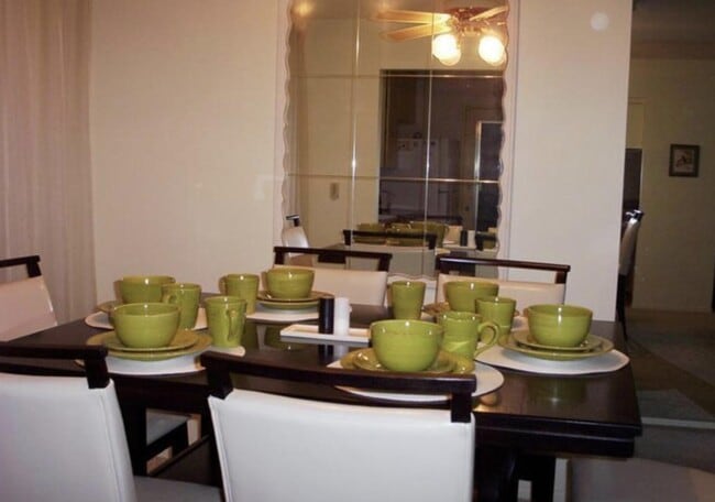 Photo - 43420 Illinois Ave