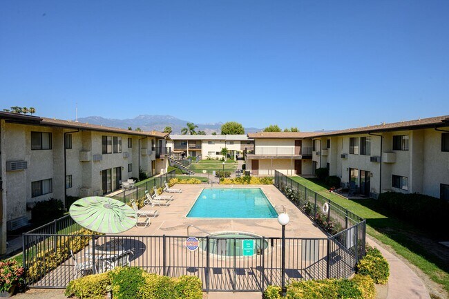 Photo - Park Columbia Apts