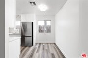Photo - 6616 Sylmar Ave