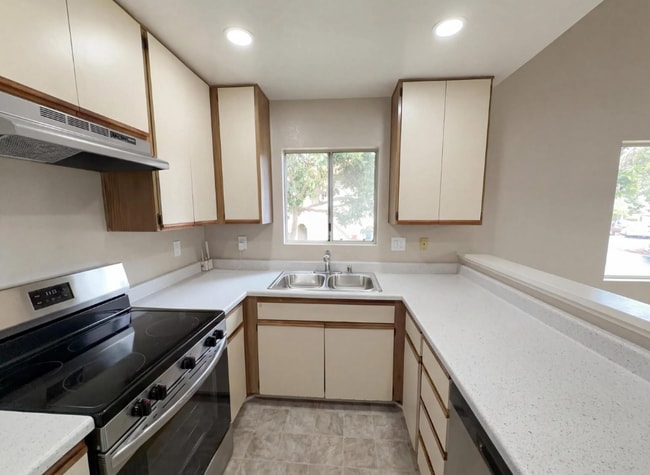 Photo - 11231 Avenida De Los Lobos