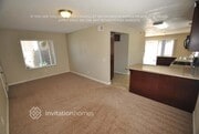 Photo - 127 Peppertree Dr
