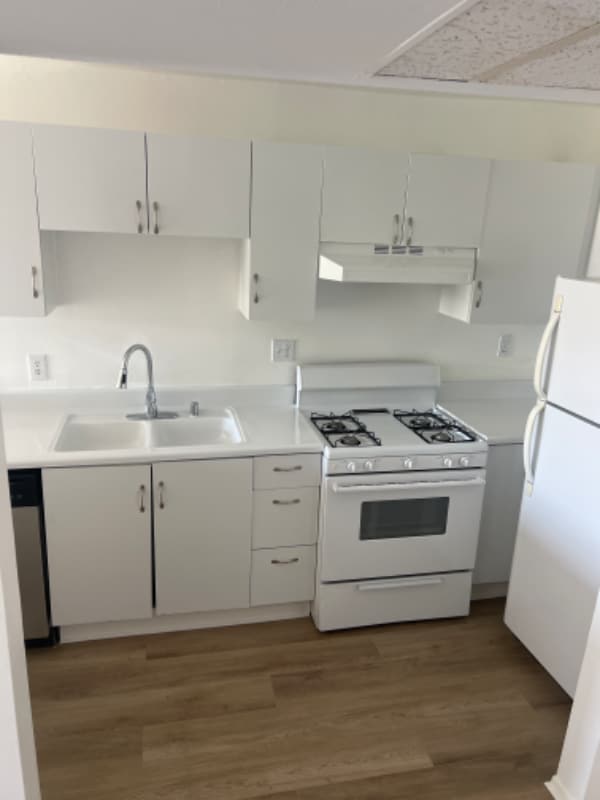 Building Photo - 3568 Vinton Ave Rental