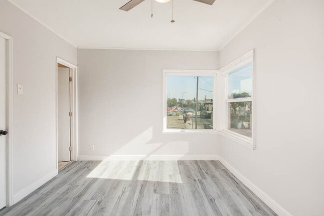 Photo - 8525 Cadillac Ave Unit #1