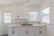 Photo - Charming 2-Bedroom Home in Los Angeles