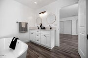 Photo - 7637 Radford Ave