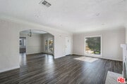 Photo - 6089 Horner St