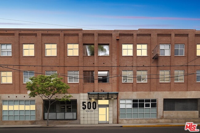 Photo - 500 Molino St Condo Unit 103
