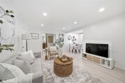 Photo - 185 Streamwood