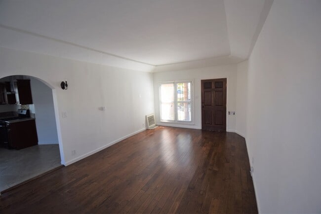 Photo - 1415 S Sierra Bonita Ave Unit 1415.5