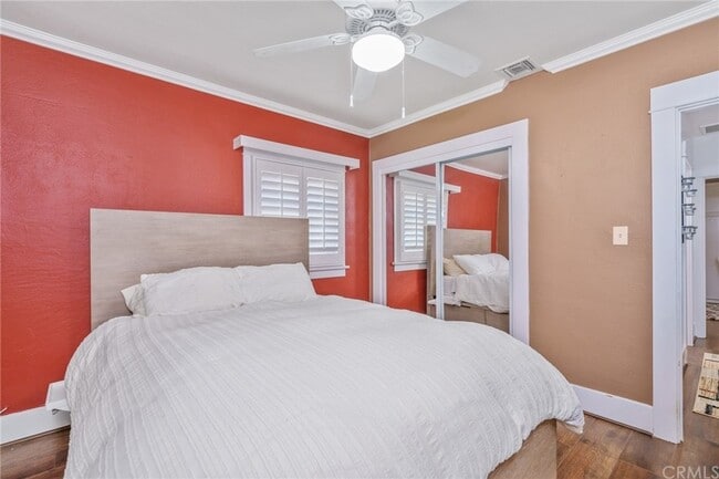 Photo - 926 N San Gabriel Ave