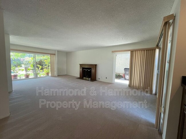 Photo - 3804 Mainsail Cir